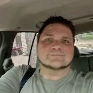 Meet your Posher, Mitchell l